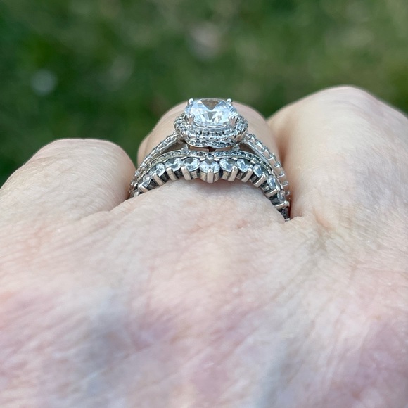 NEW! 3ct Solitaire 5A Low Profile paired with 2 different Guards—A Unique Style! - Picture 8 of 9